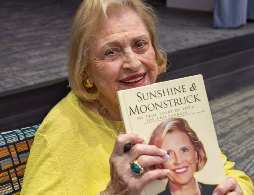 MorseLife Resident Esther Feldberg Signs Copies  of Her Debut Memoir, “Sunshine and Moonstruck”